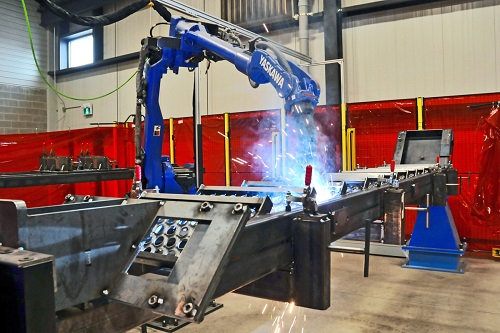 Robotic Weld Arms with Sparks